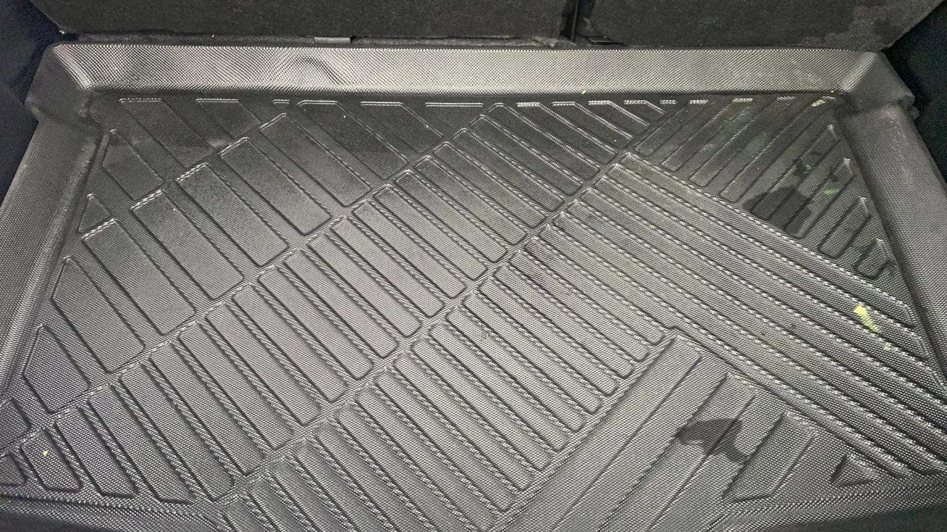 Boot mat area of a Maruti Suzuki Baleno