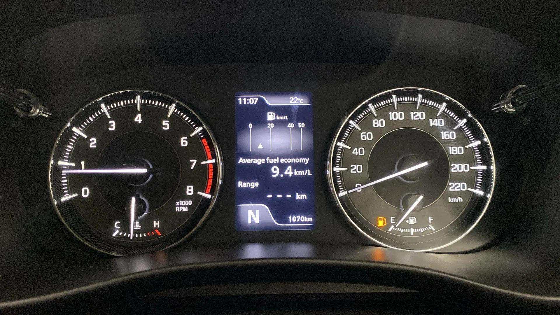 Instrument cluster of a Maruti Suzuki Baleno