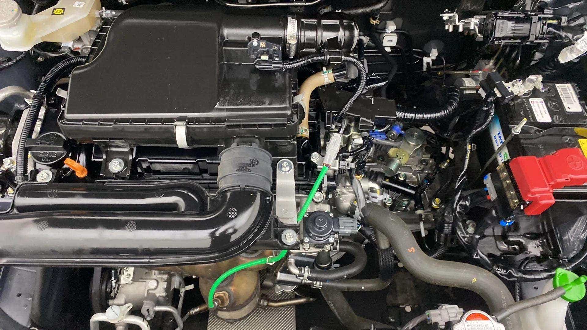 Engine bay of a Maruti Suzuki Baleno
