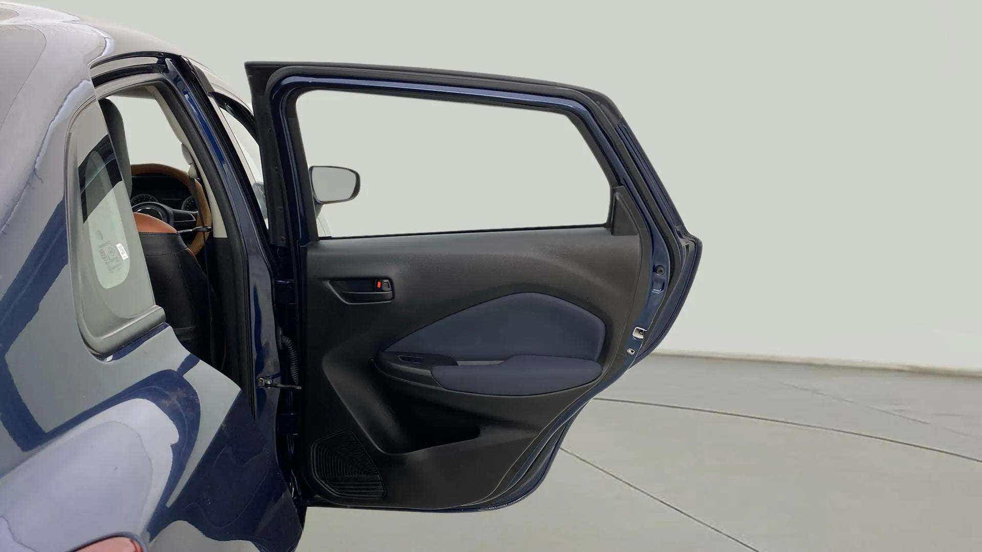 Rear door interior of a Maruti Suzuki Baleno
