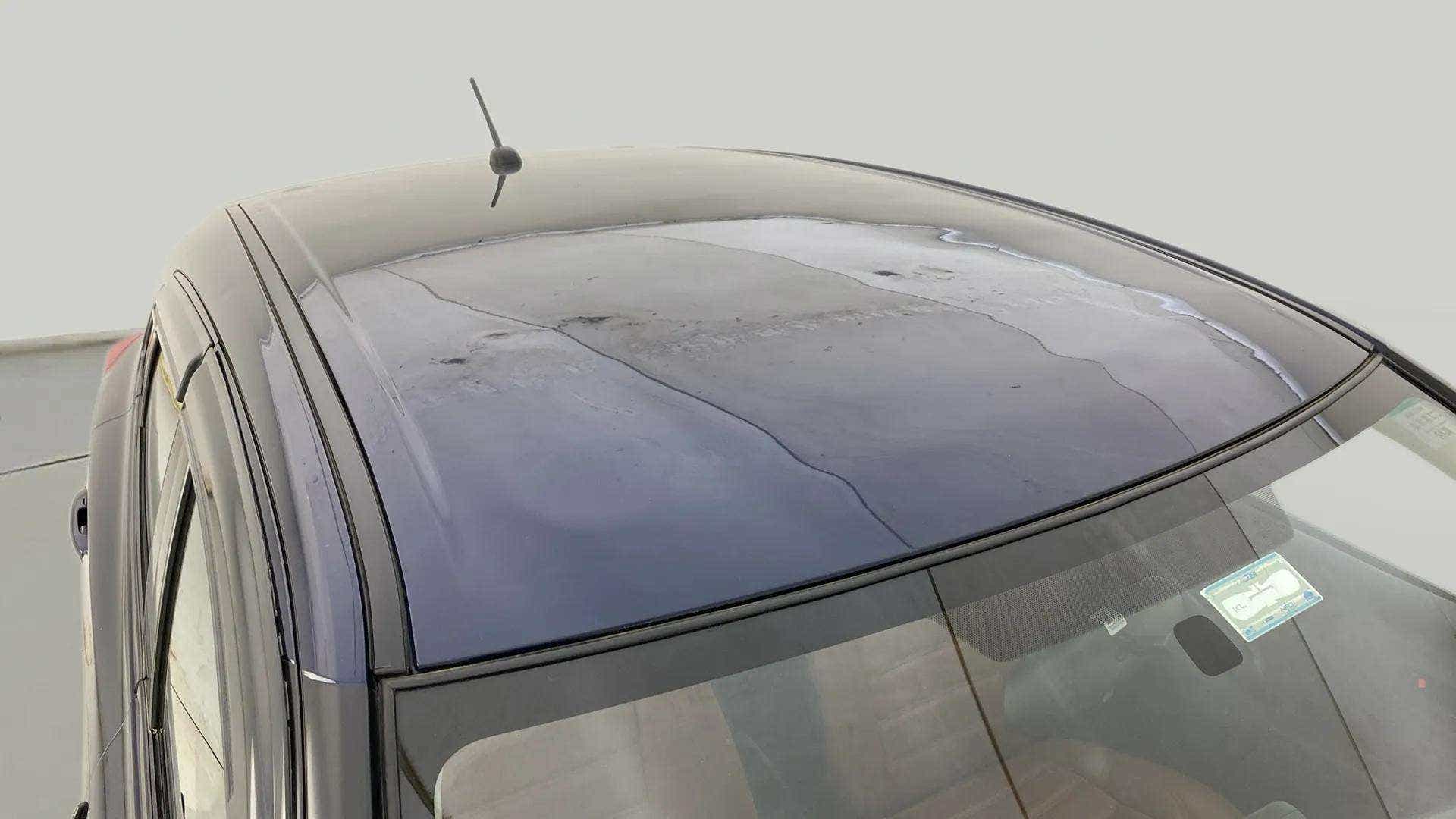 Roof view of a Maruti Suzuki Baleno