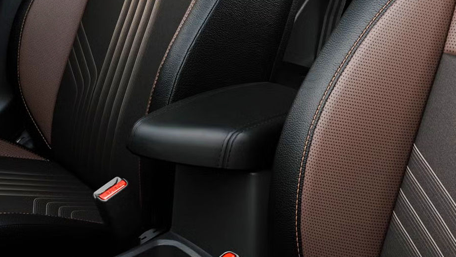Central Armrest of Maruti Suzuki Brezza