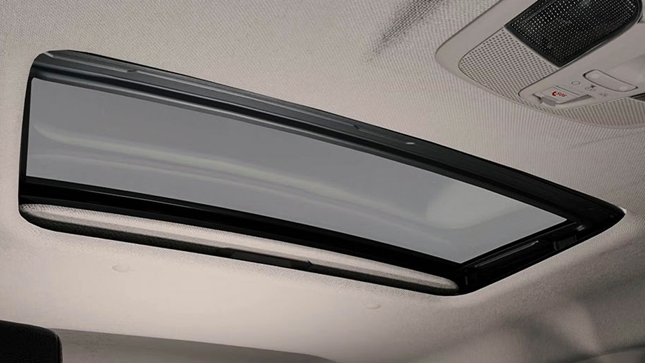 Sunroof View of Maruti Suzuki Brezza