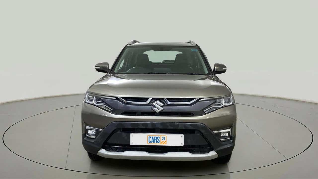 Front view of a Maruti Suzuki Brezza