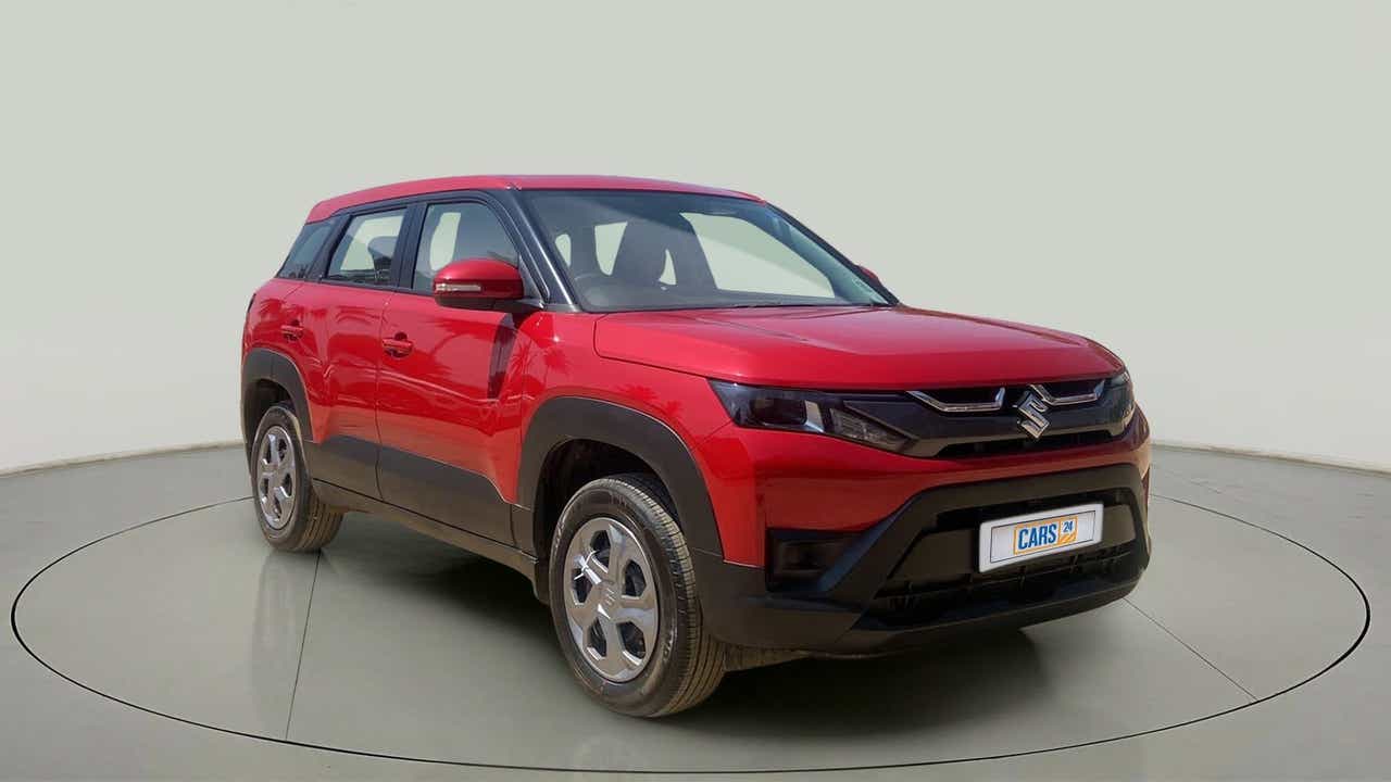 Front three-quarter view of a Maruti Suzuki Brezza