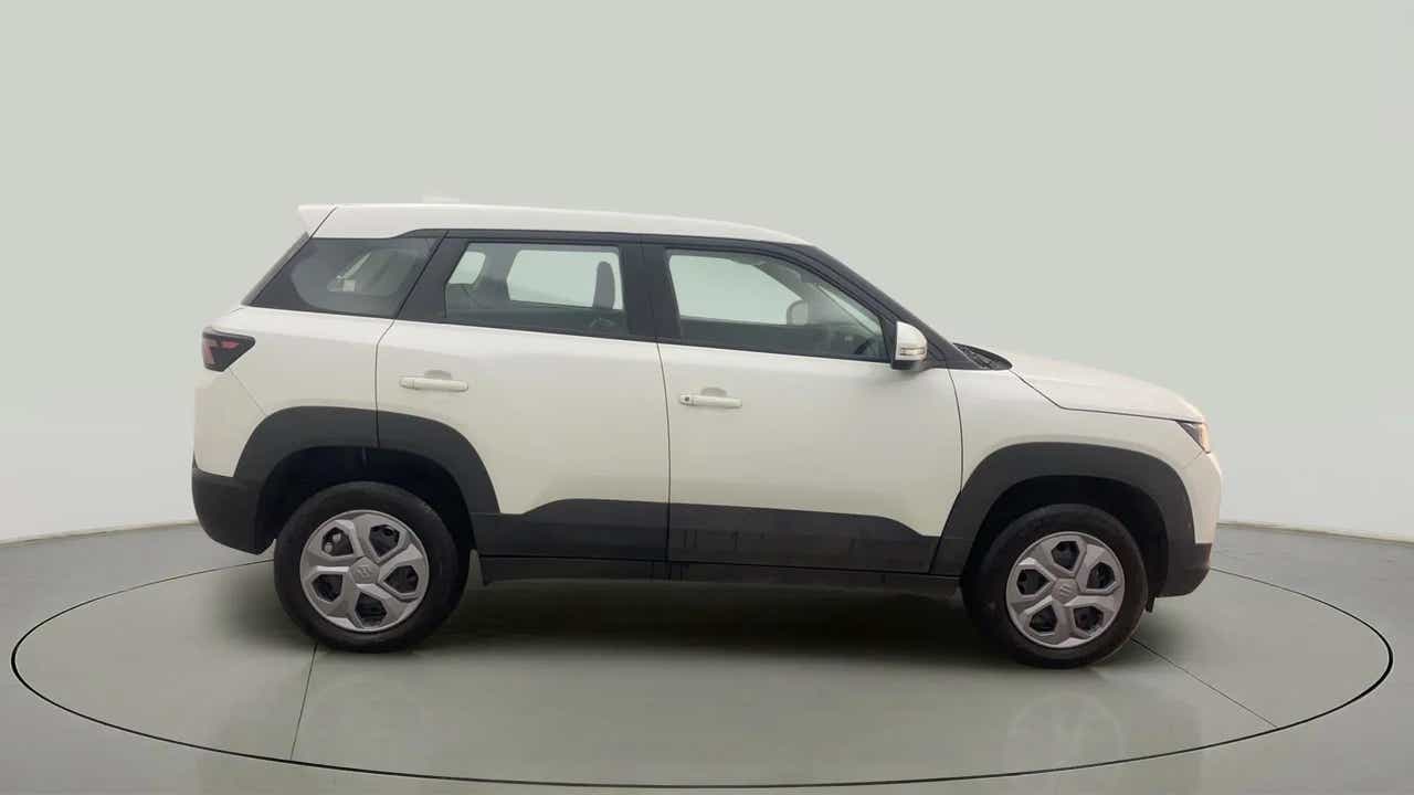Side view of a Maruti Suzuki Brezza