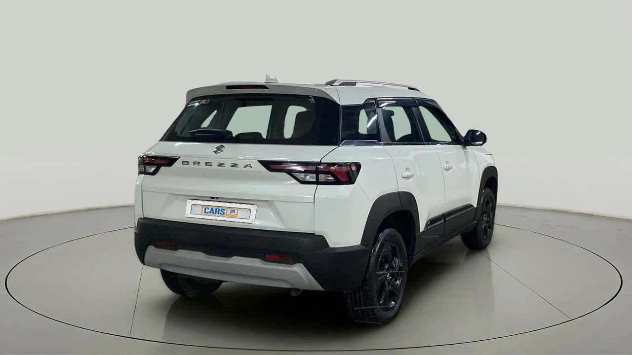 Rear three-quarter view of a Maruti Suzuki Brezza