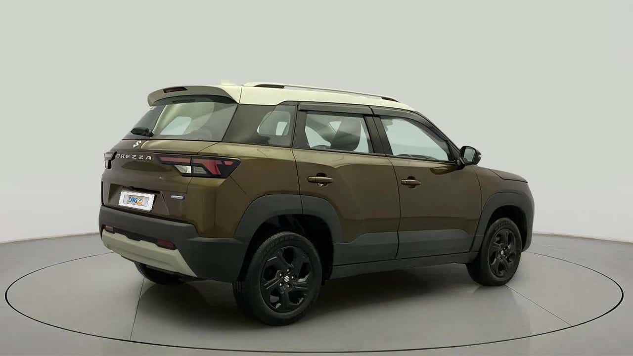 Rear three-quarter view of a Maruti Suzuki Brezza