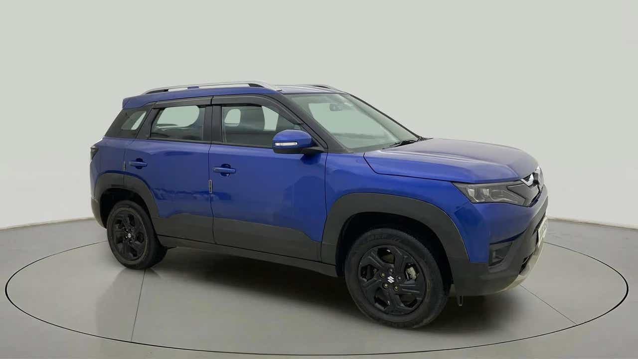 Side view of a Maruti Suzuki Brezza