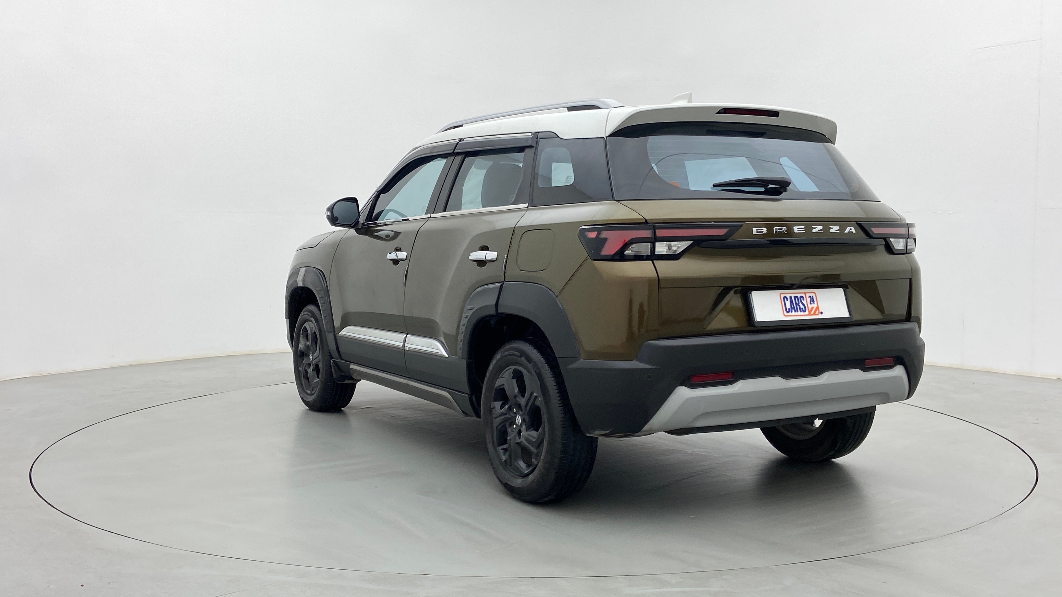 Rear three-quarter of a Maruti Suzuki Brezza