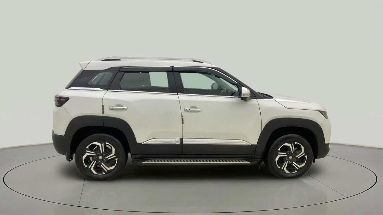 Side view of a Maruti Suzuki Brezza