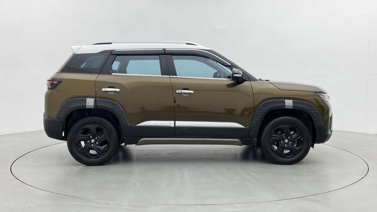 Side view of a Maruti Suzuki Brezza
