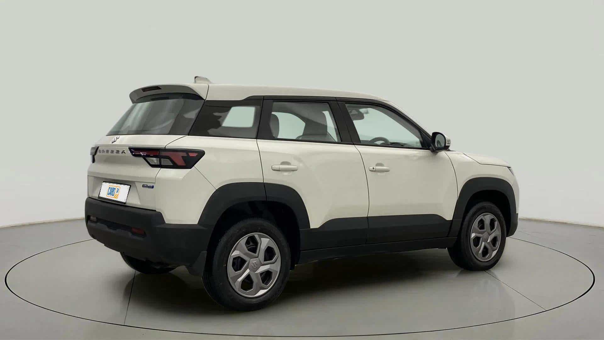 Rear three-quarter view of a Maruti Suzuki Brezza