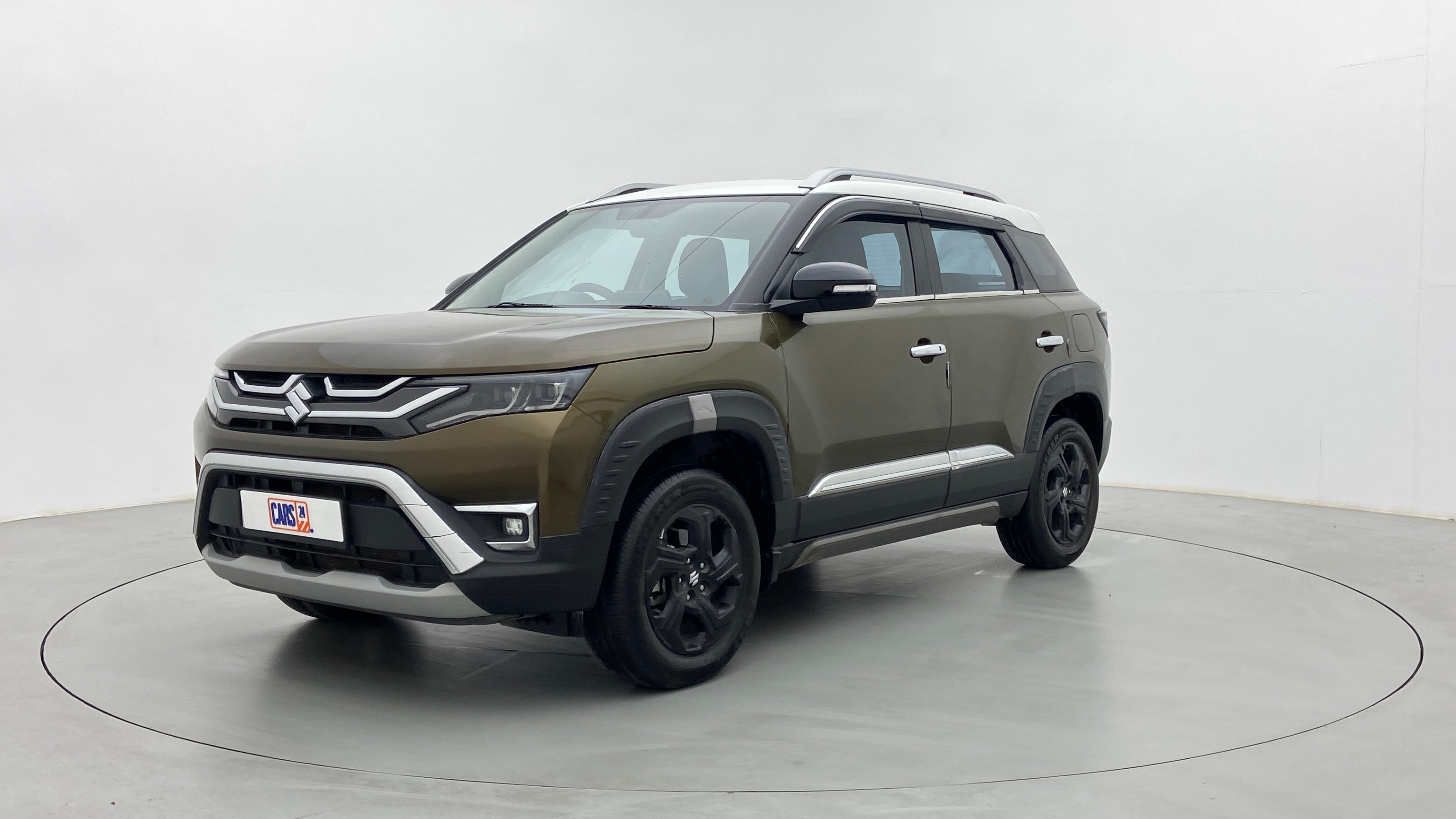 Front three-quarter view of a Maruti Suzuki Brezza