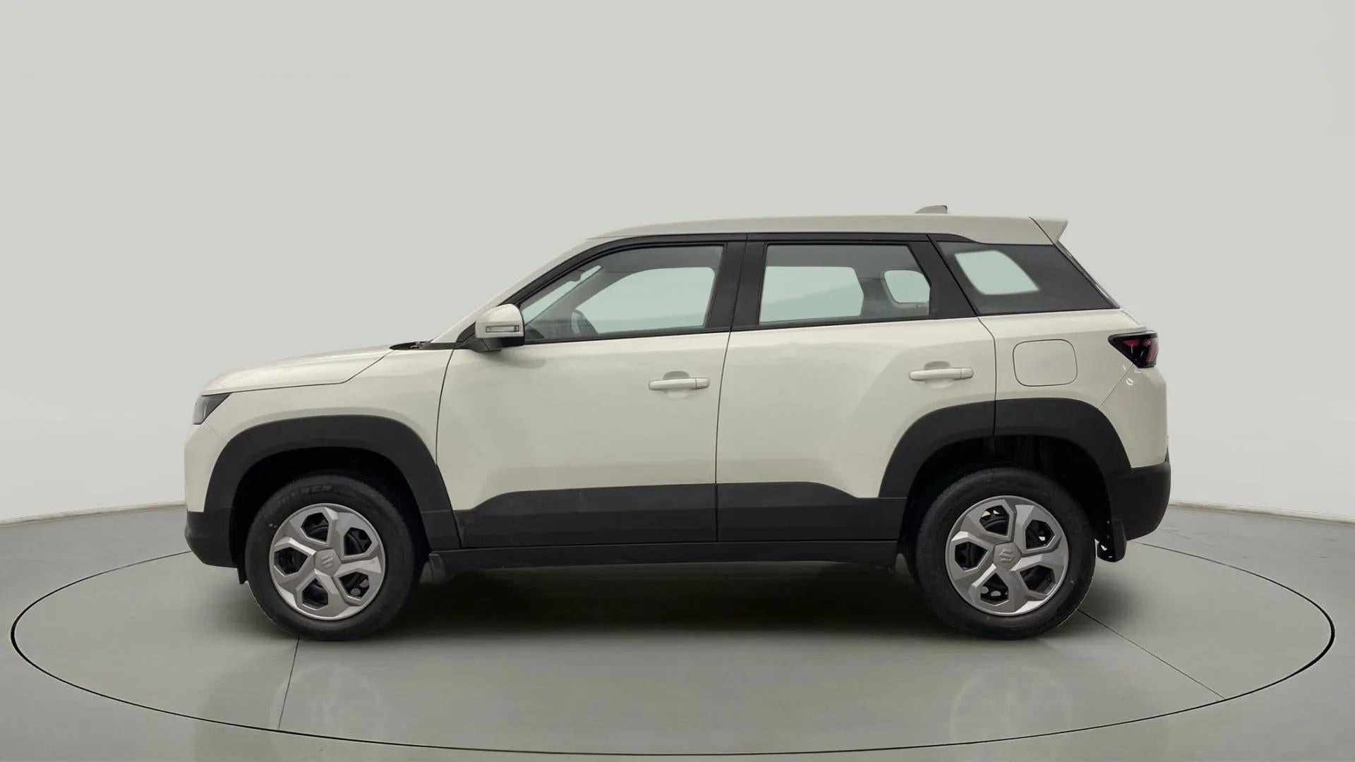 Side view of a Maruti Suzuki Brezza