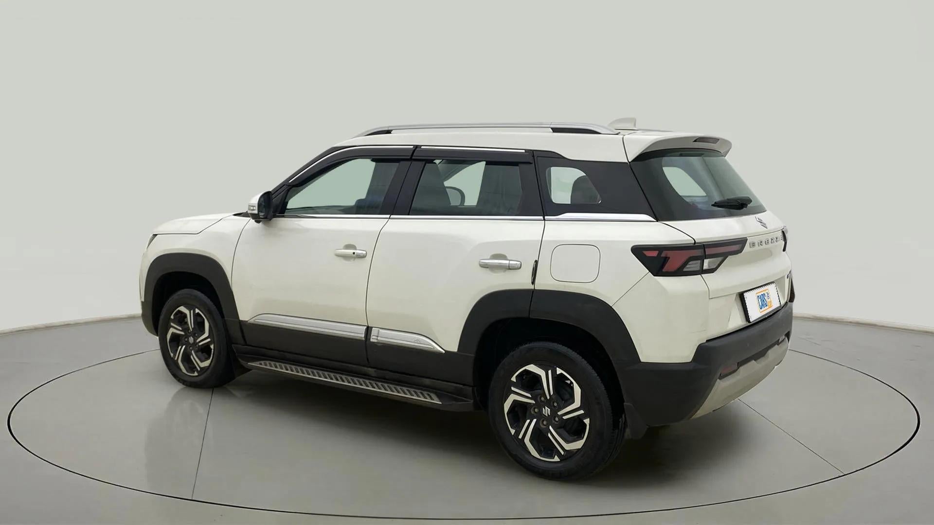 Rear three-quarter of a Maruti Suzuki Brezza