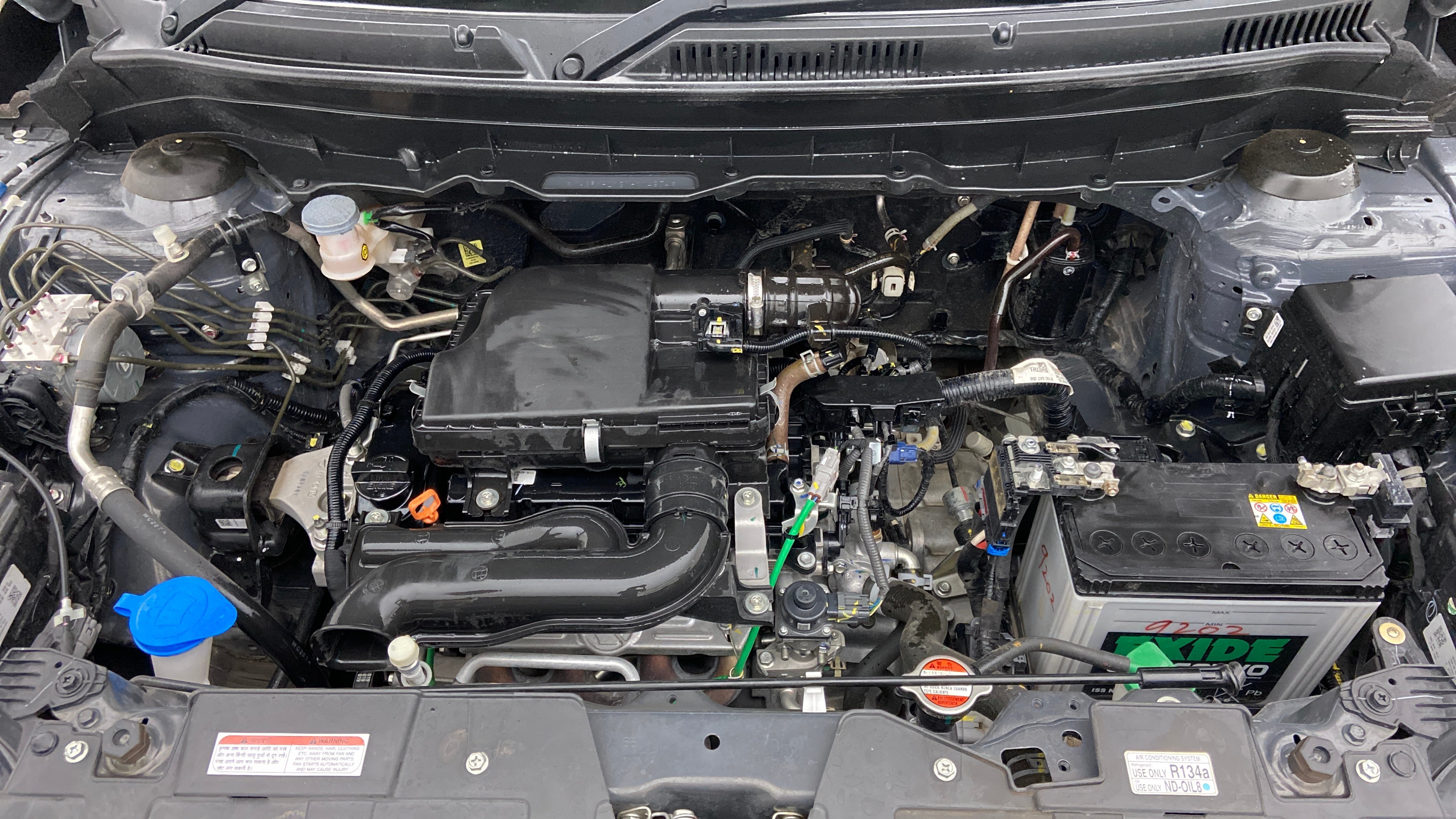 Engine bay of a Maruti Suzuki Brezza
