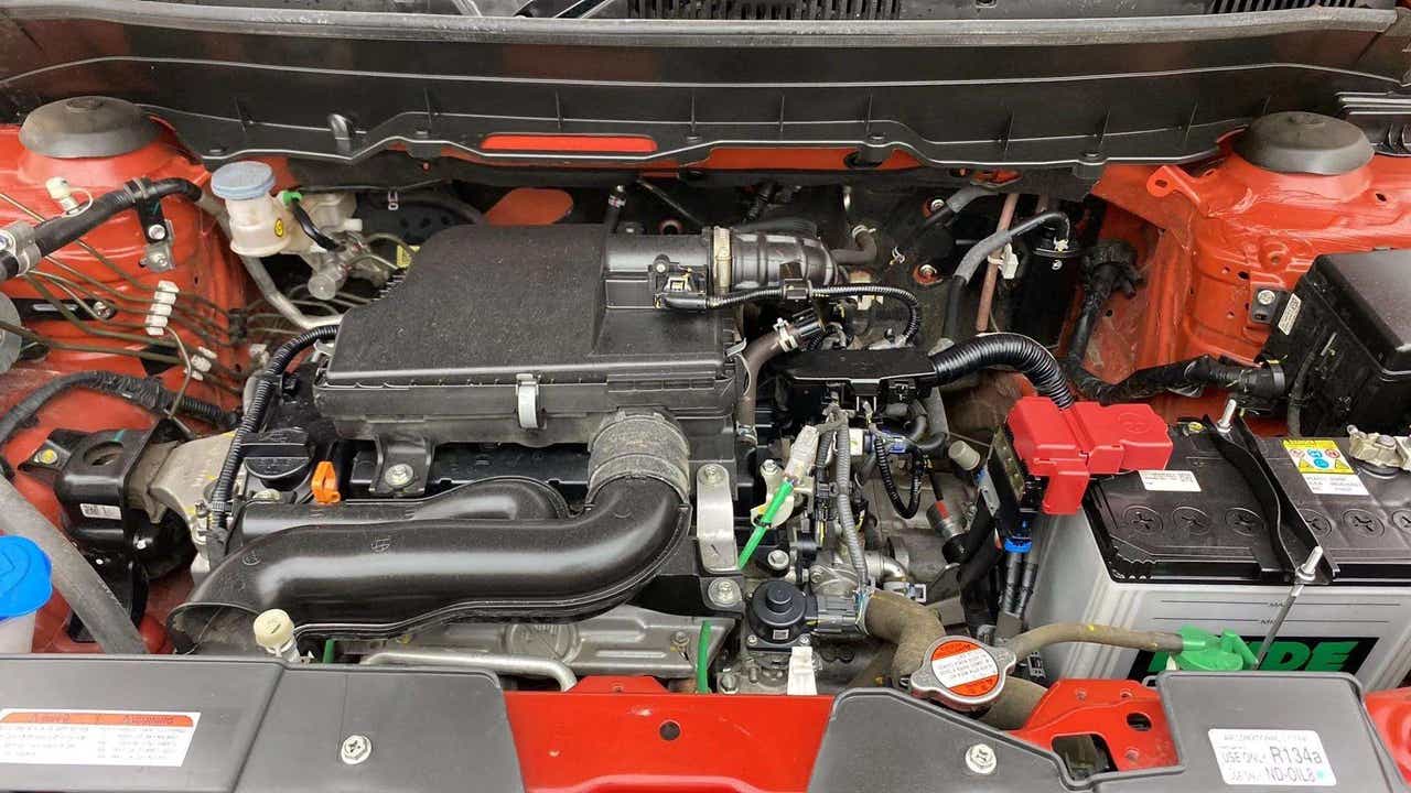Engine bay of a Maruti Suzuki Brezza