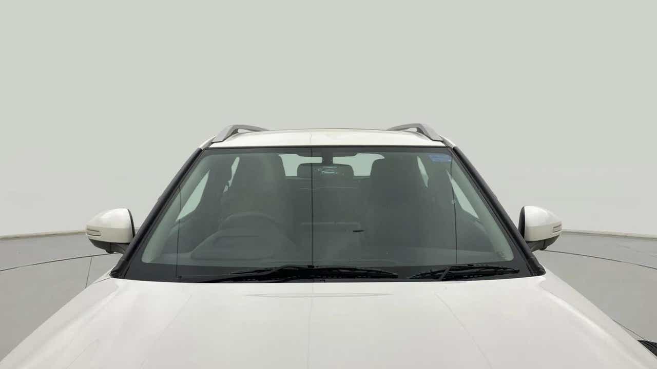 Front view of a Maruti Suzuki Brezza