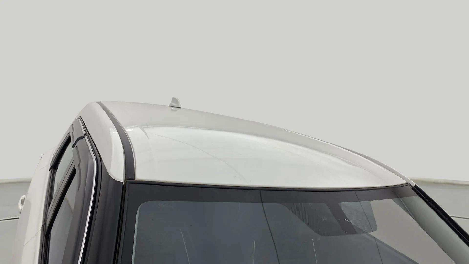 Roof view of a Maruti Suzuki Brezza