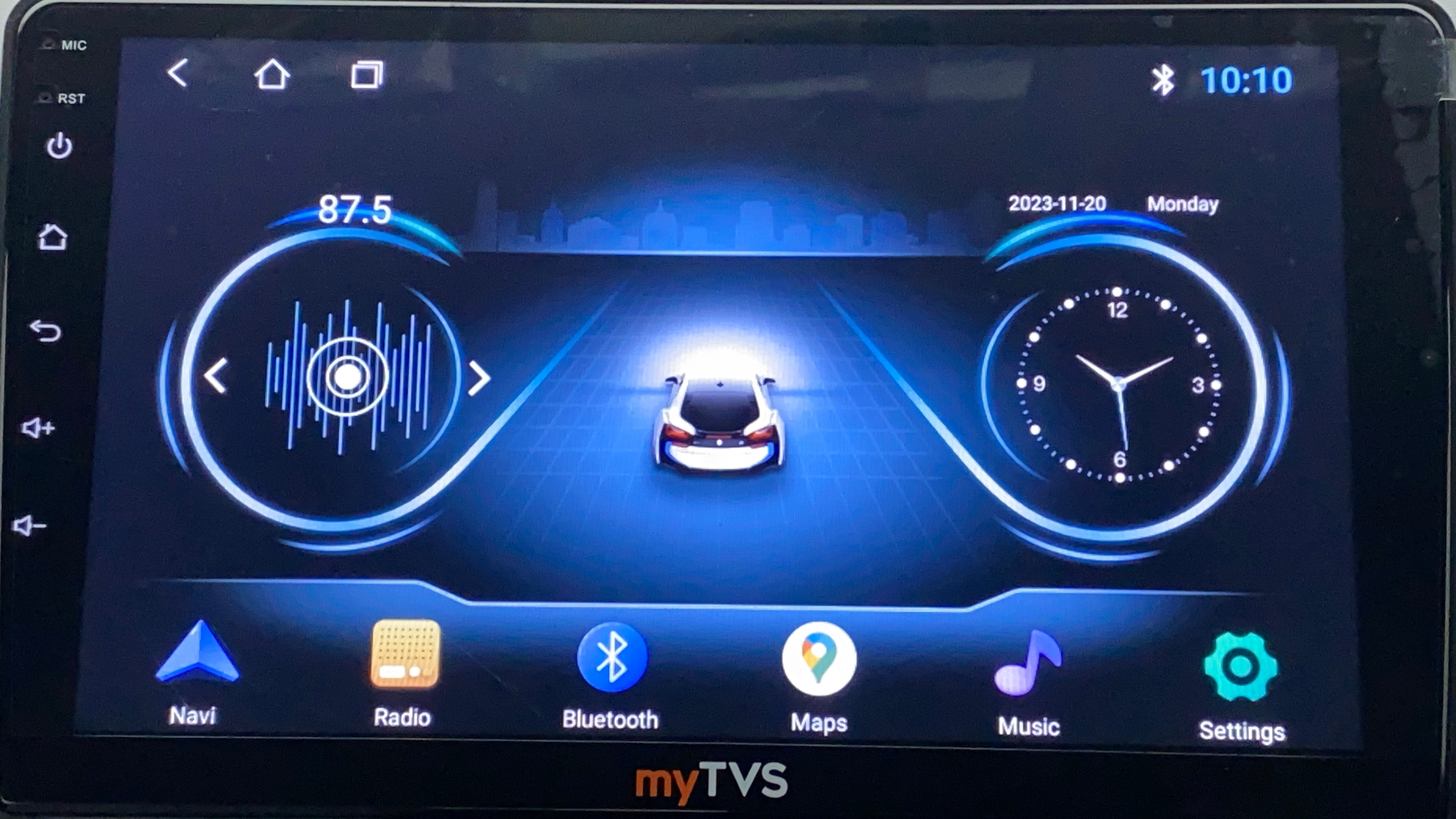 Dashboard display screen of a Maruti Suzuki Celerio