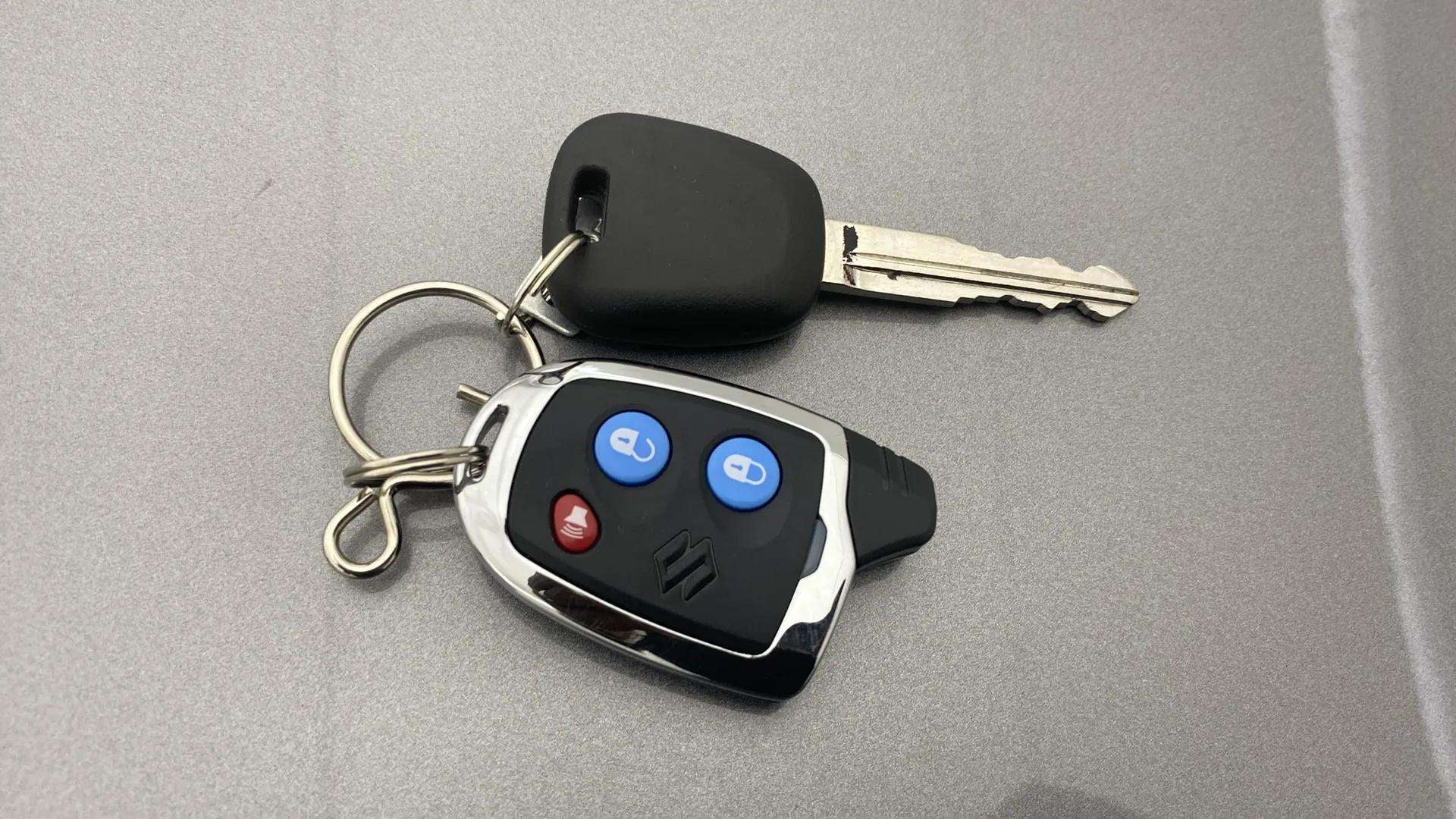 Car key and remote fob of a Maruti Suzuki Celerio