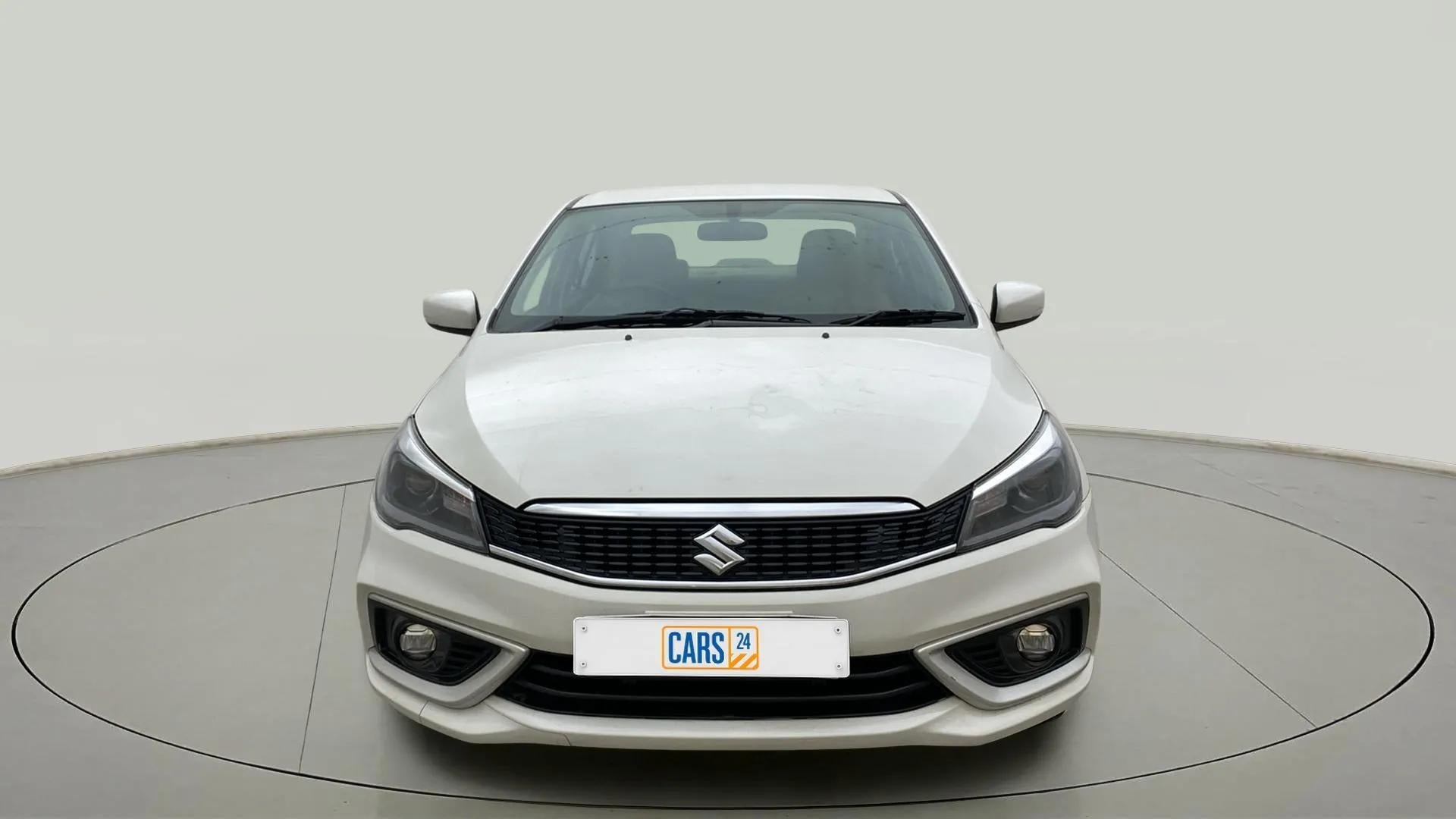 Front view of a Pearl Arctic White Maruti Suzuki Ciaz