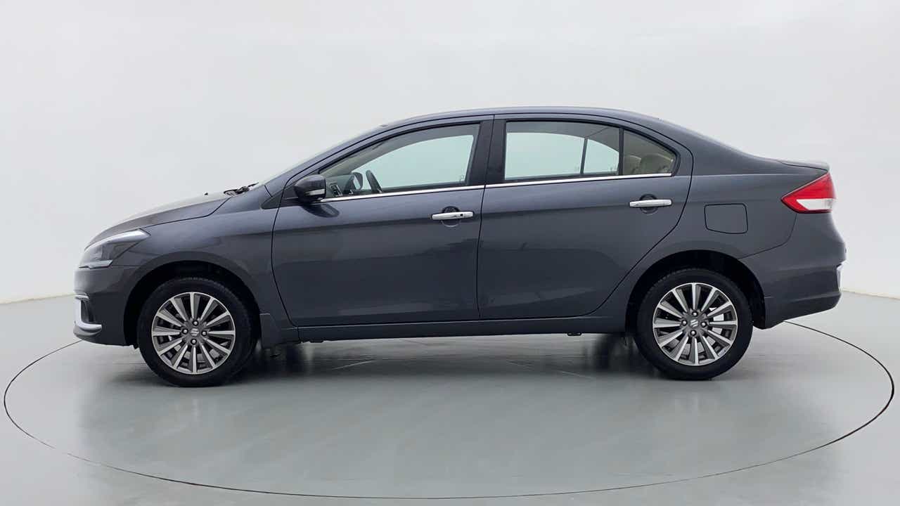 Side view of a Maruti Suzuki Ciaz