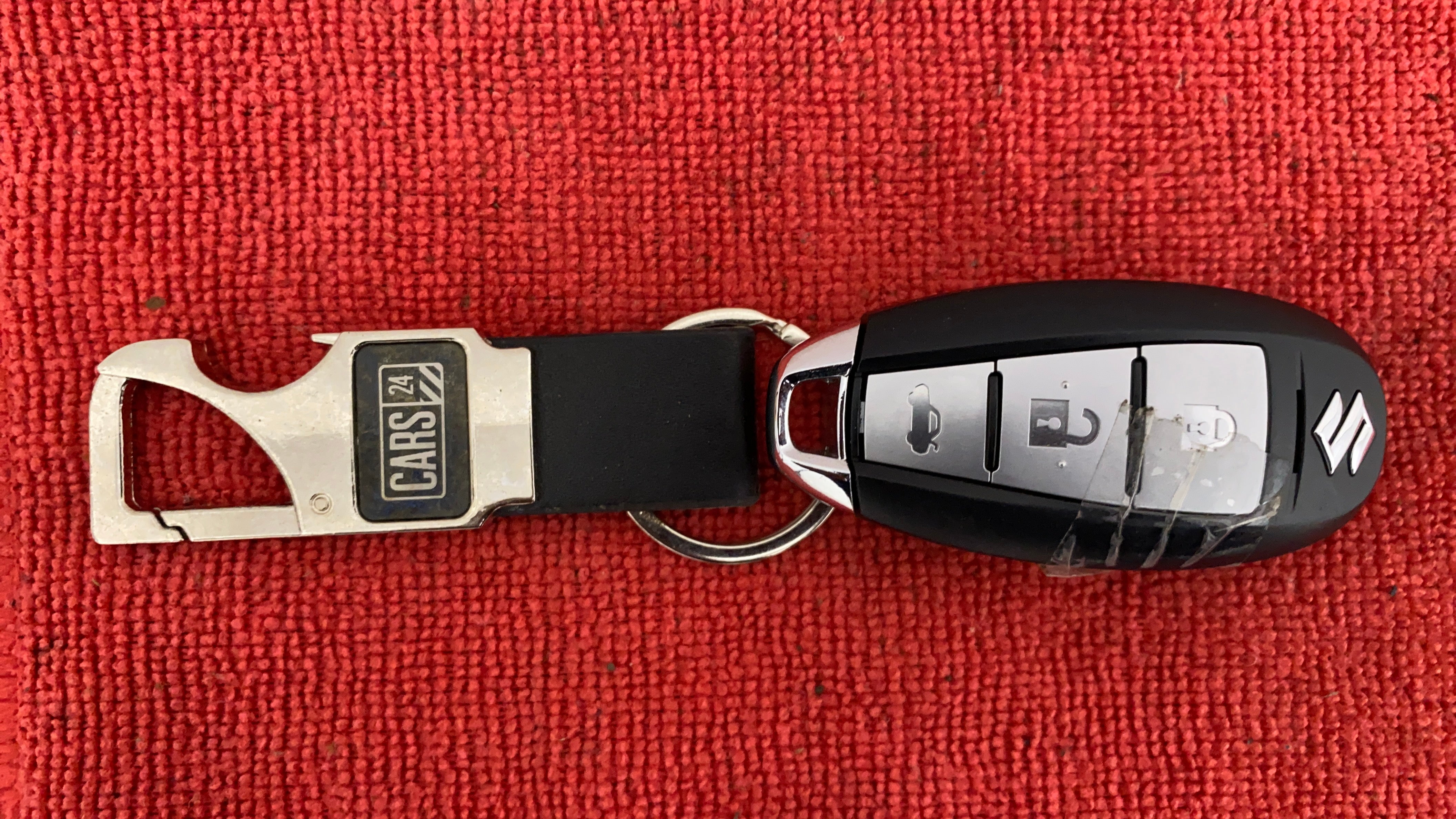 Car key fob of a Maruti Suzuki Ciaz