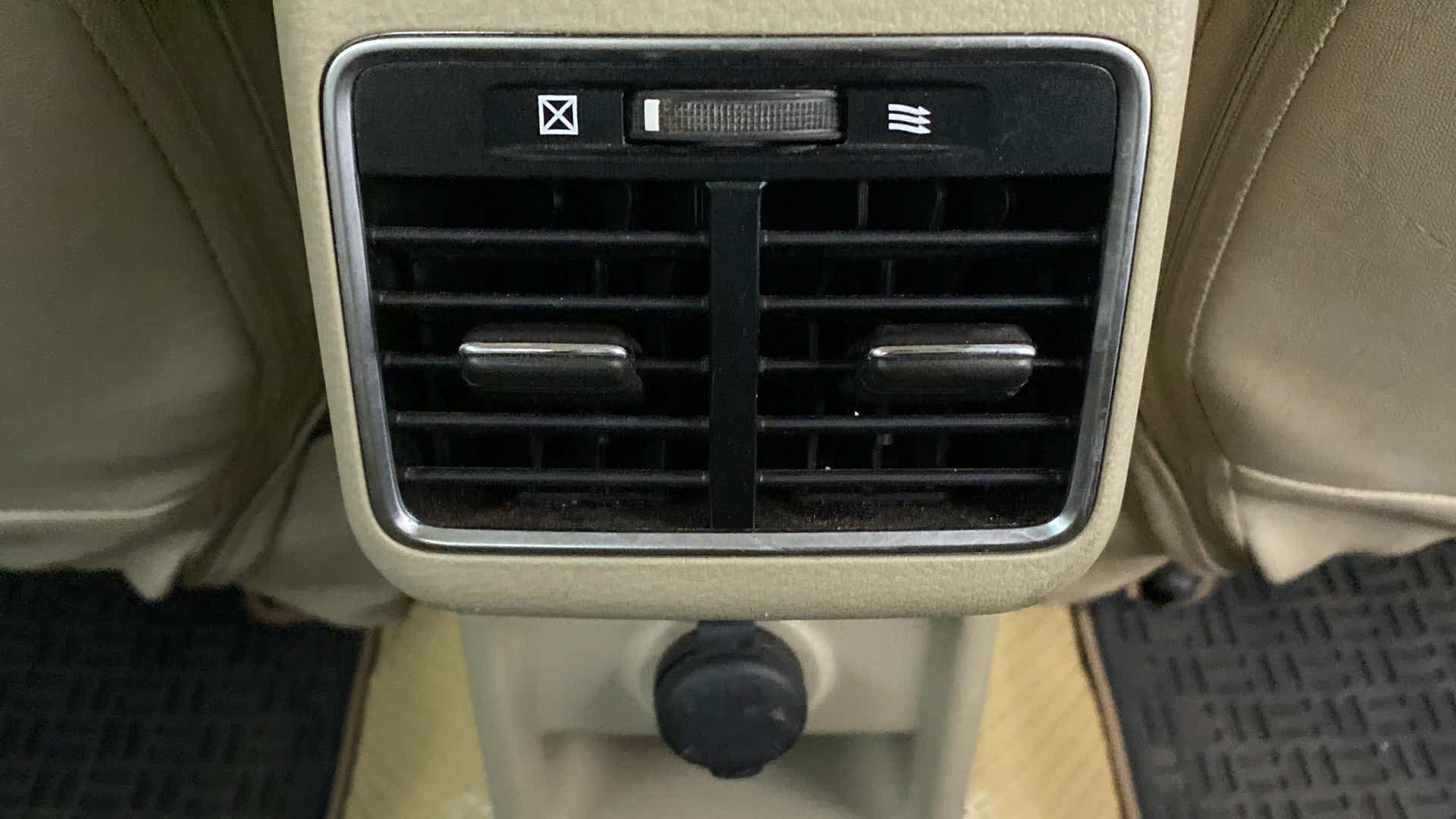 Rear ac vent of a Maruti Suzuki Ciaz