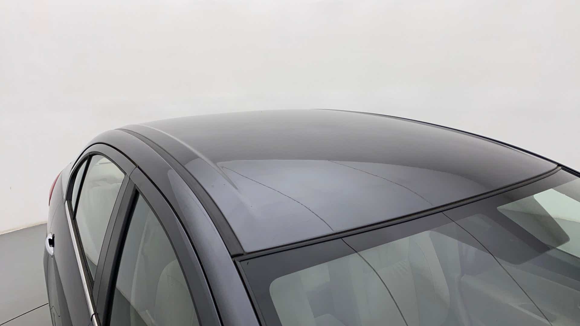 Roof view of a Maruti Suzuki Ciaz