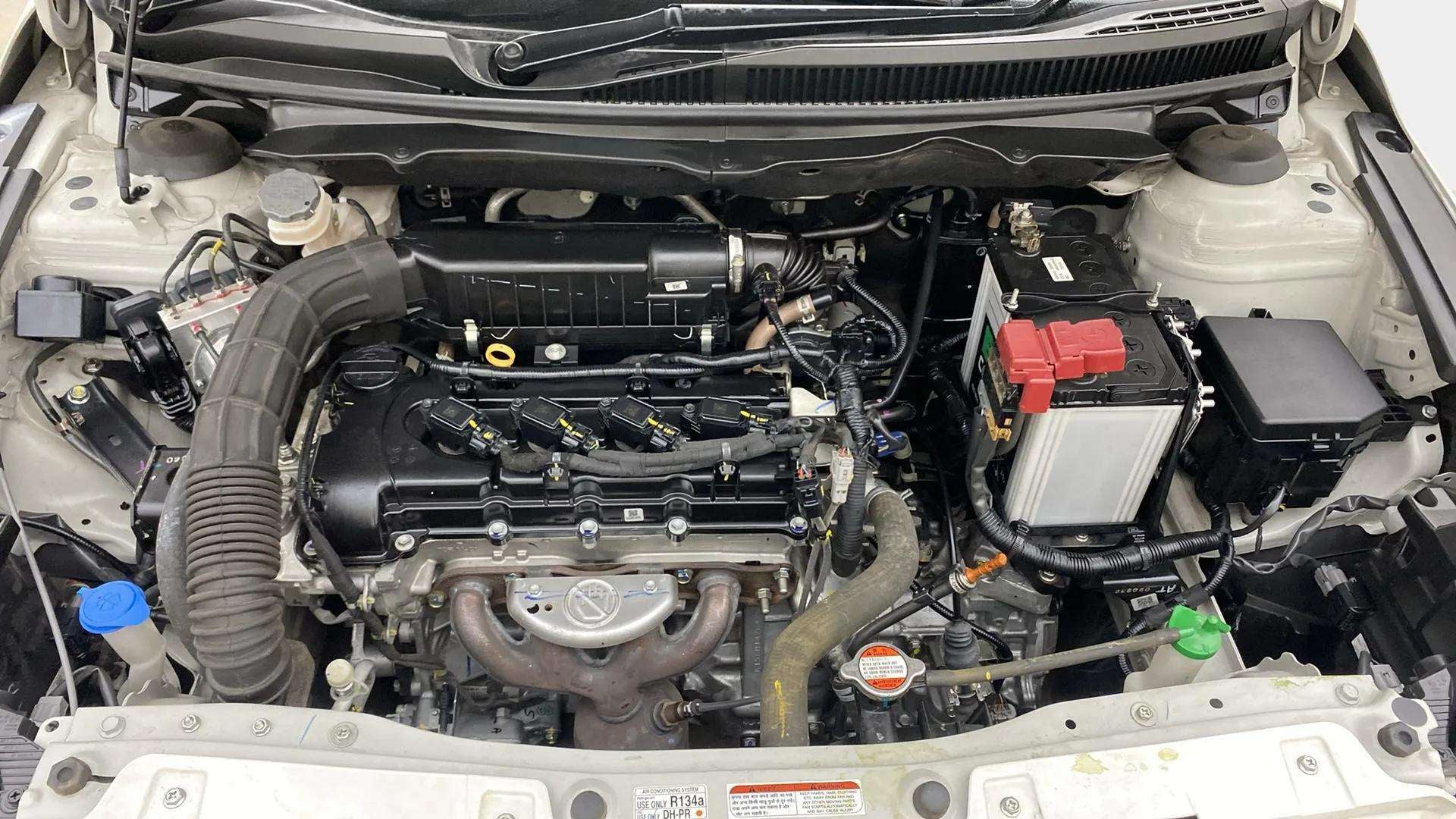 Engine bay of a Maruti Suzuki Ciaz