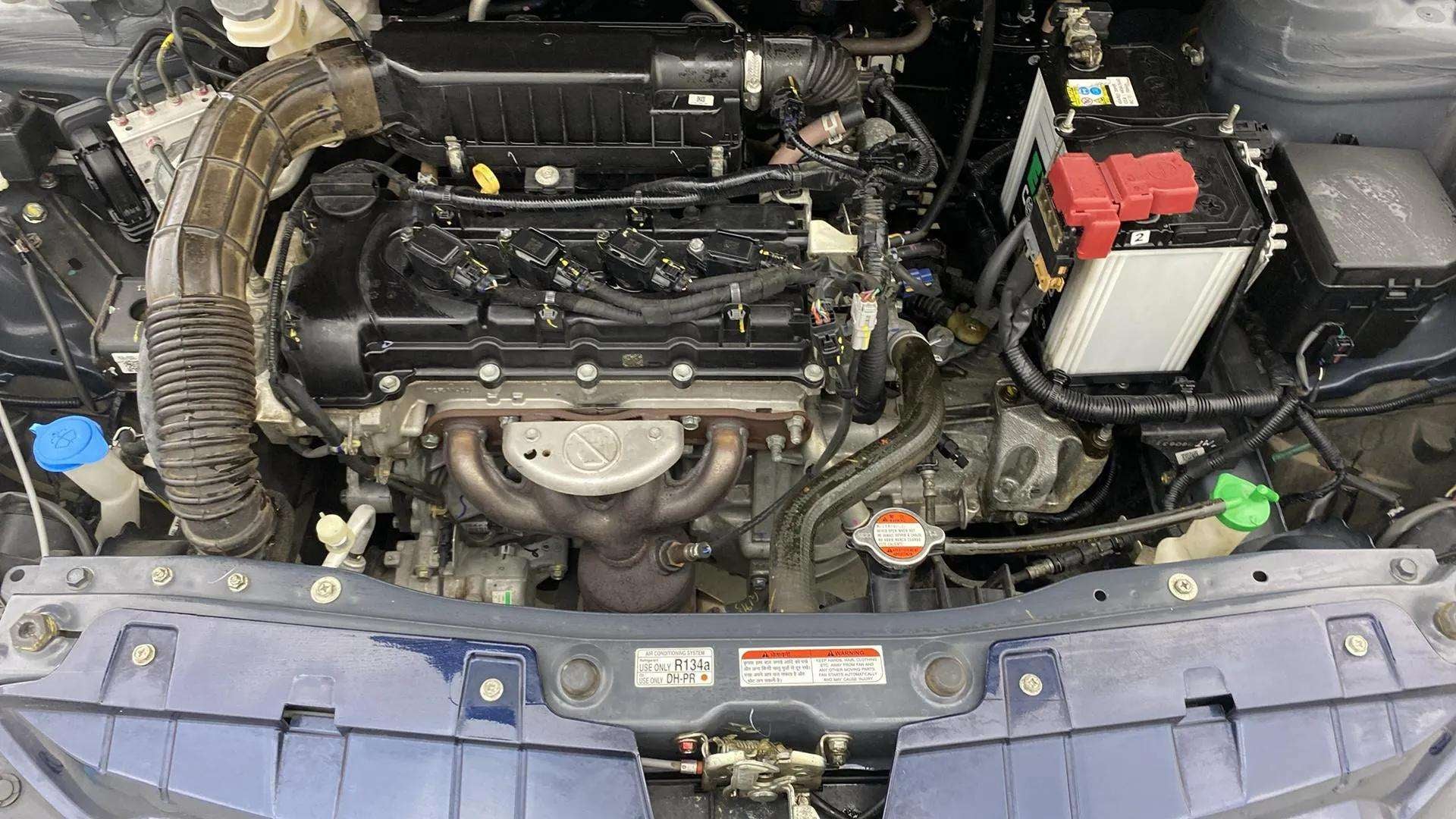 Engine bay of a Maruti Suzuki Ciaz