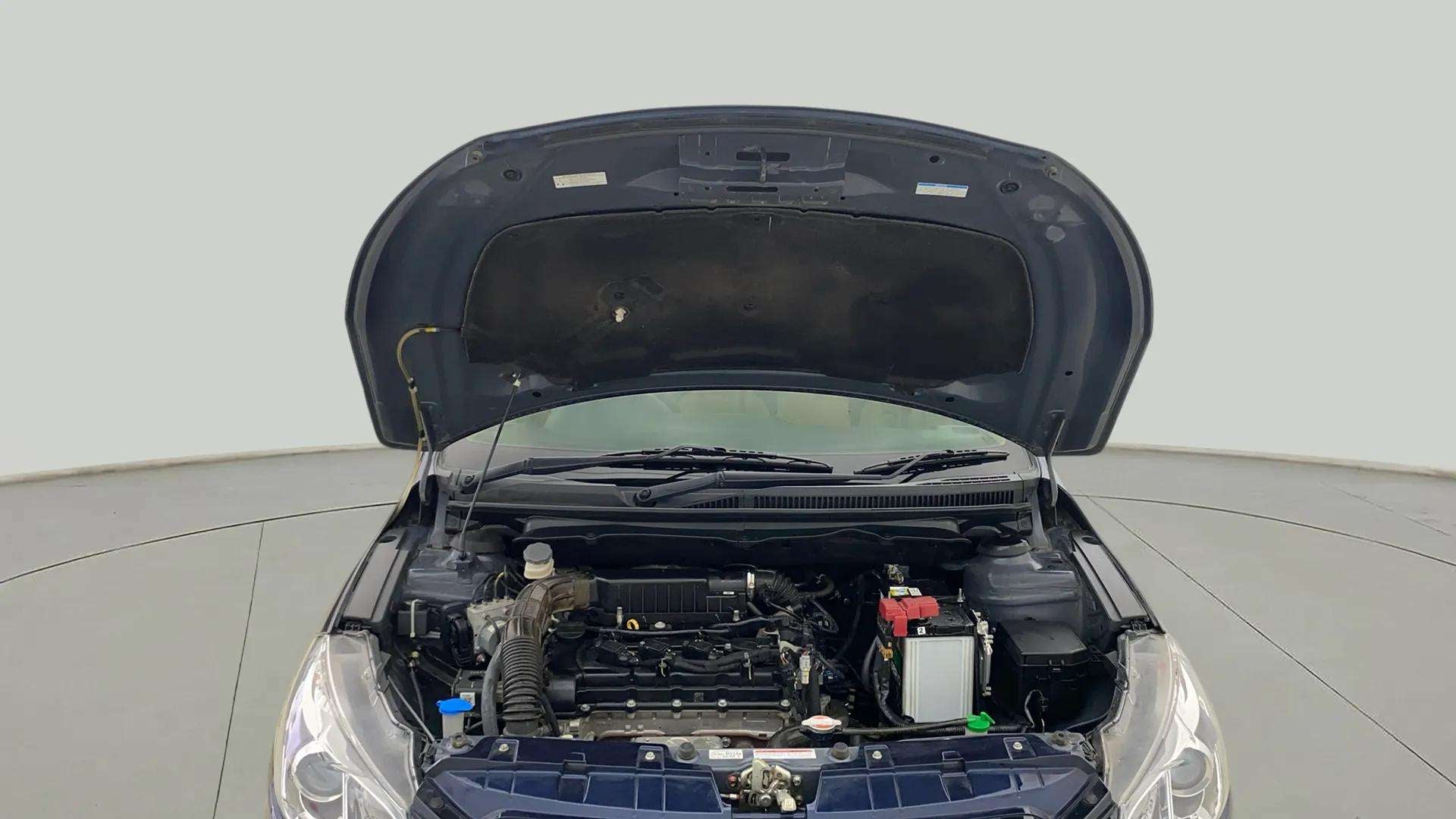 Engine bay view of a Maruti Suzuki Ciaz