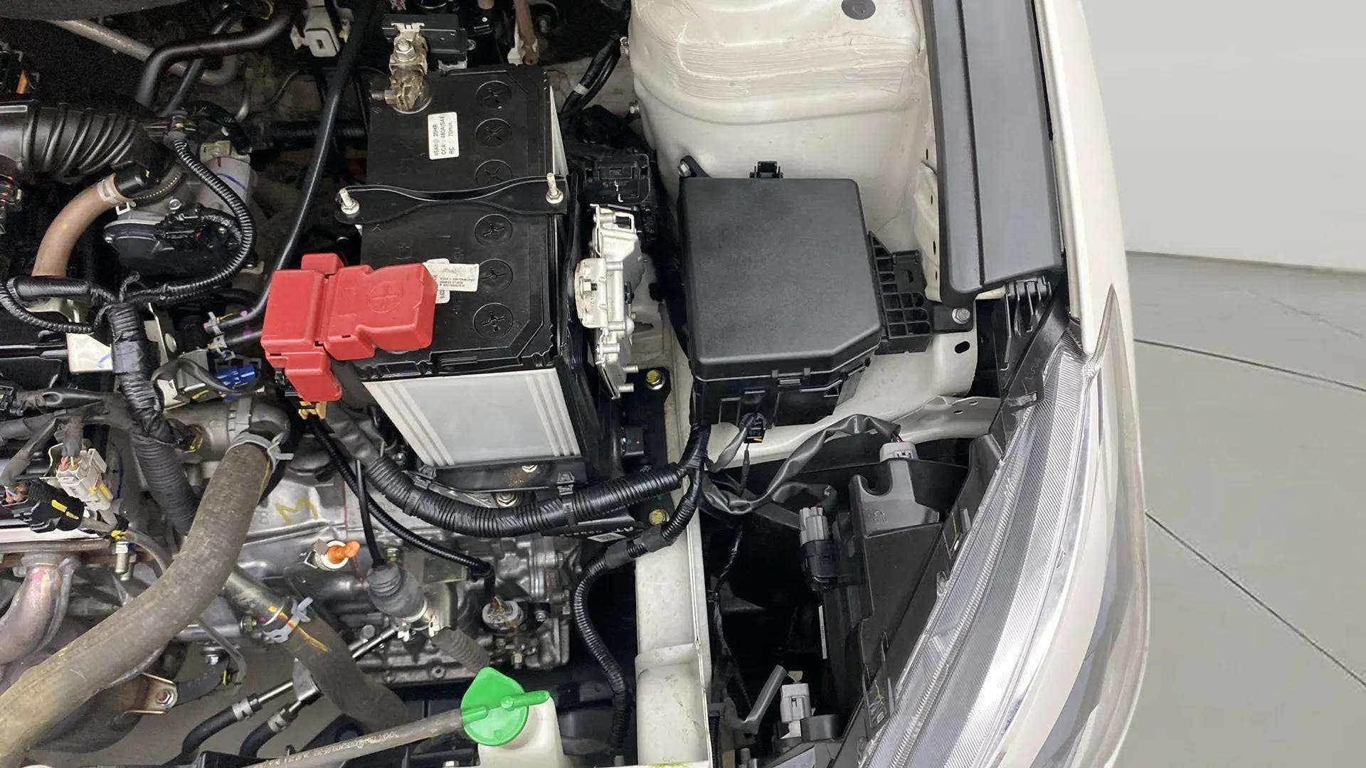 Engine bay of a Maruti Suzuki Ciaz