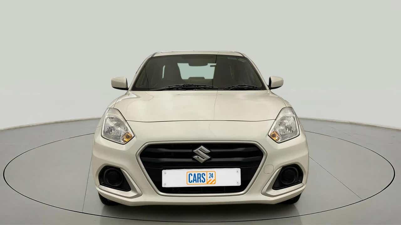Front view of a Maruti Suzuki Dzire