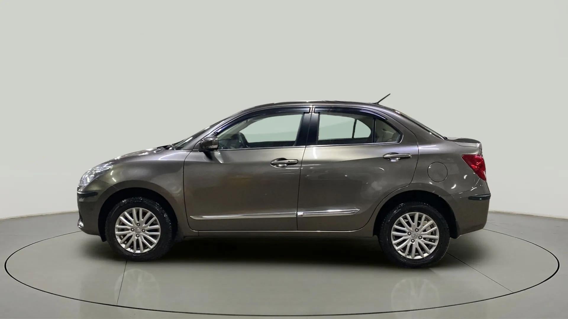 Side view of a Maruti Suzuki Dzire 2018-2023