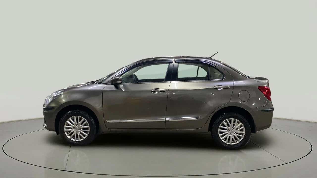 Side view of a Maruti Suzuki Dzire 2018-2023