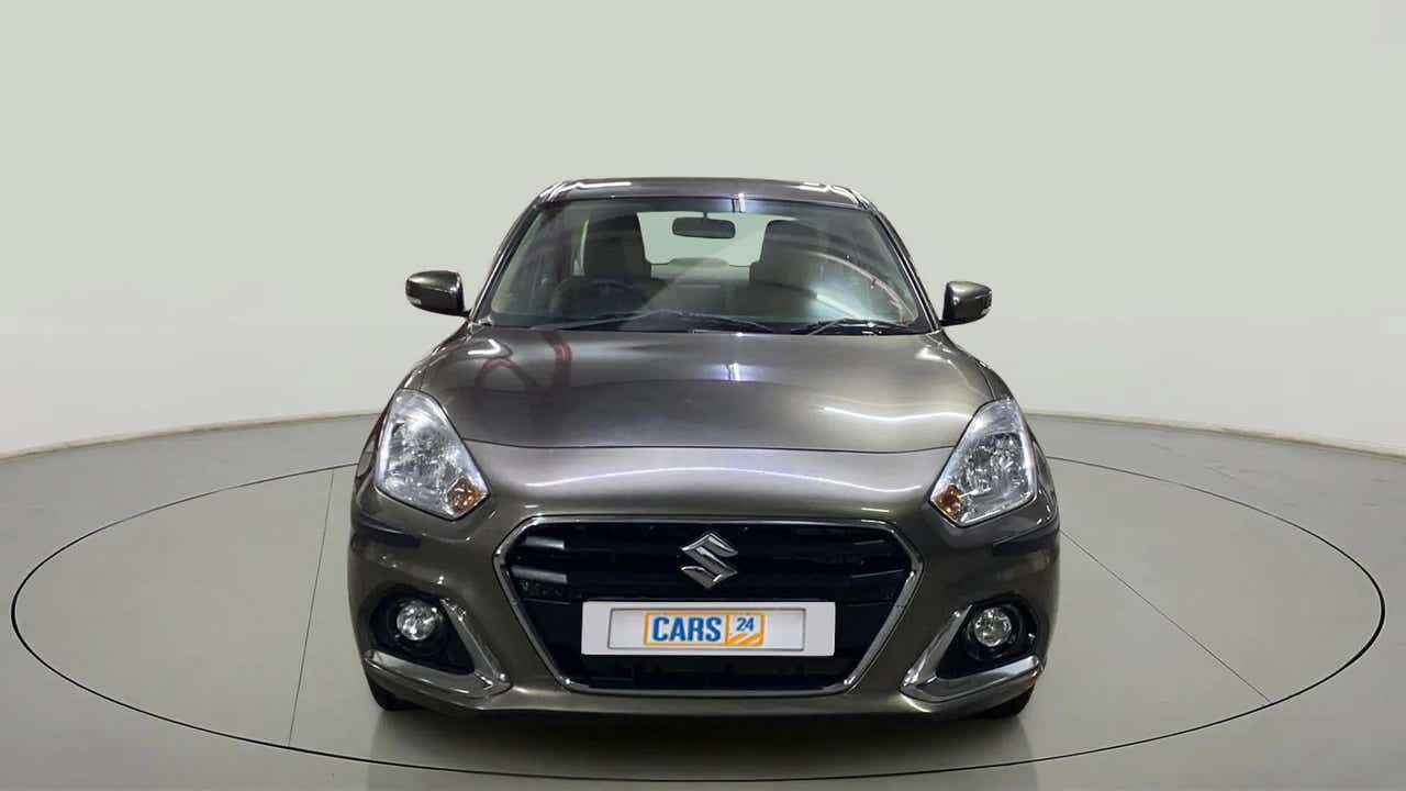 Front view of a Maruti Suzuki Dzire 2018-2023