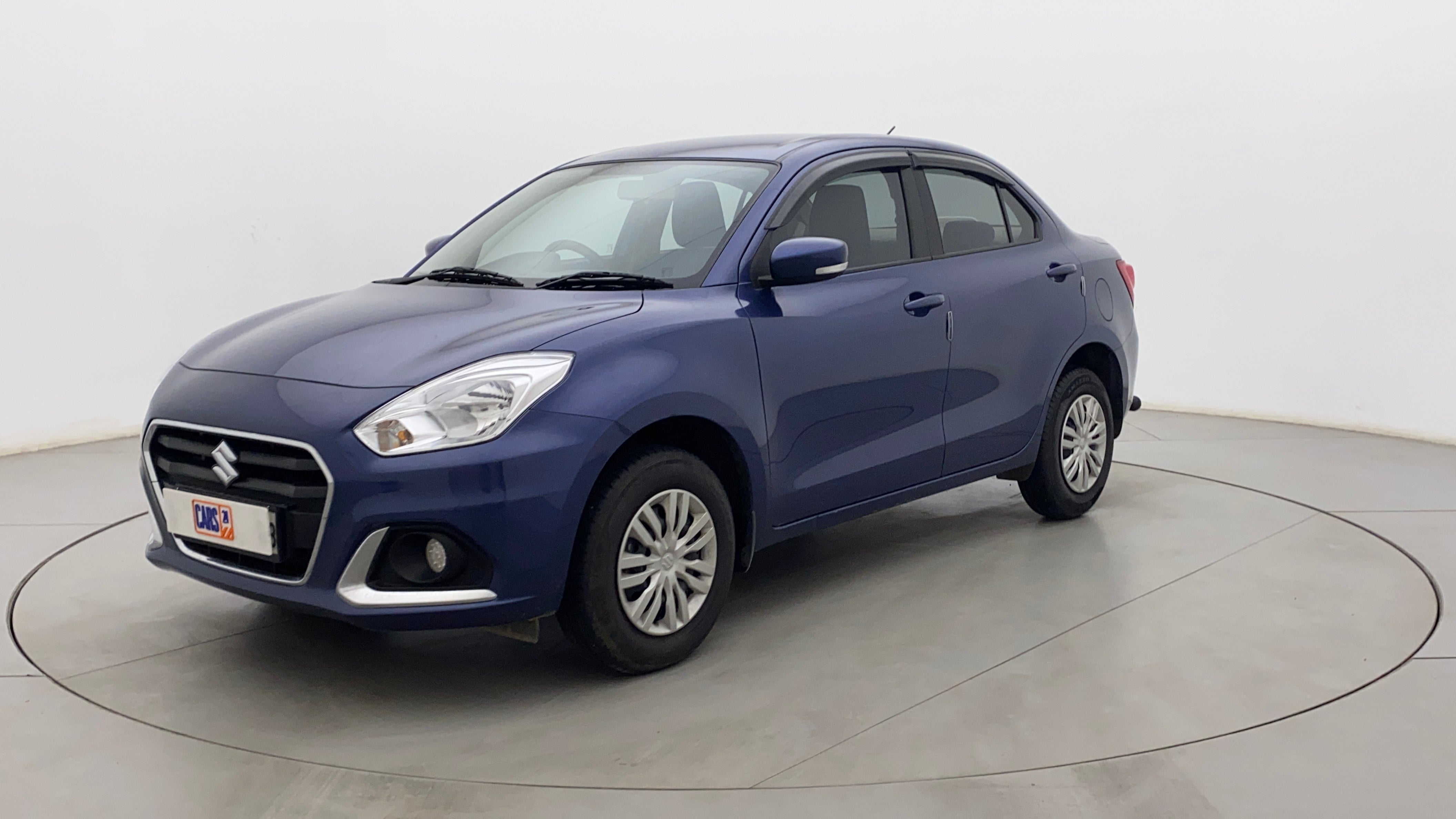 Front three-quarter view of a Maruti Suzuki Dzire 2018-2023