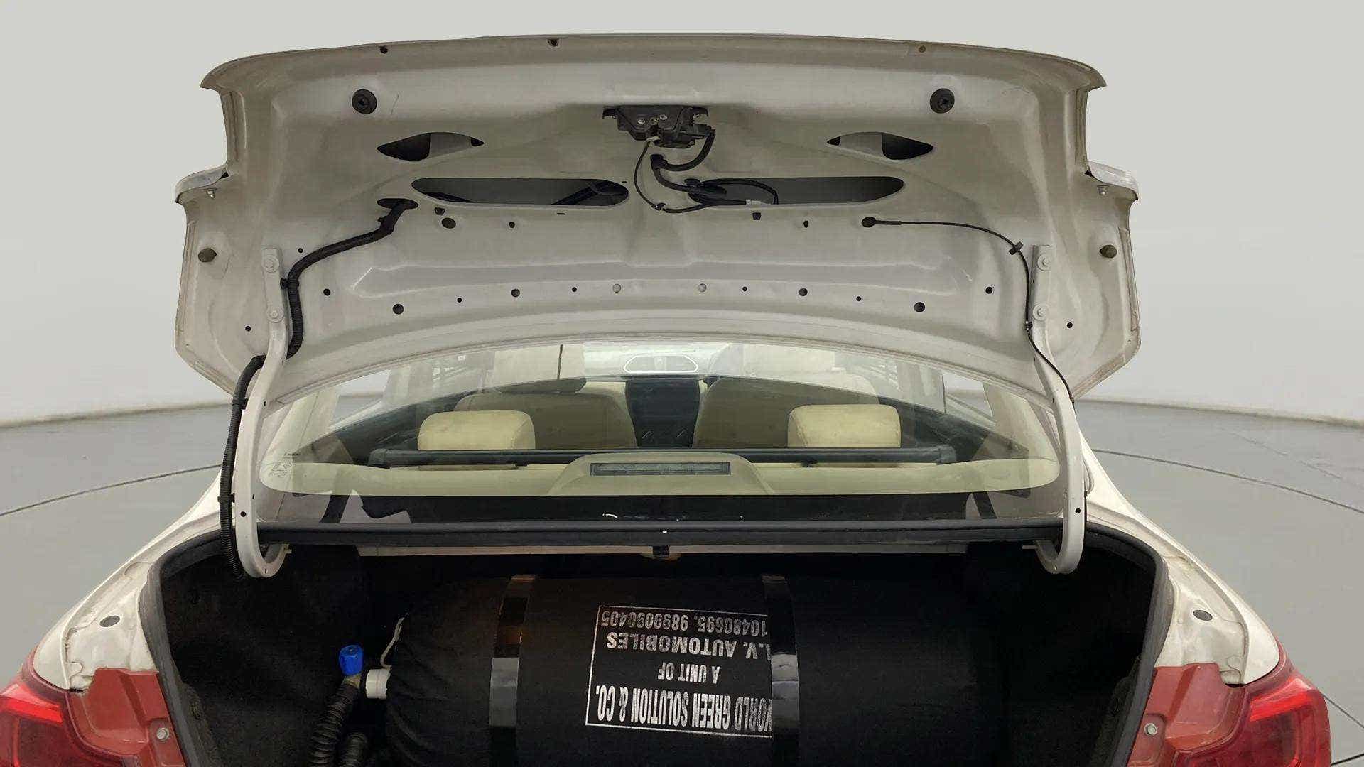 Open trunk view of a Maruti Suzuki Dzire