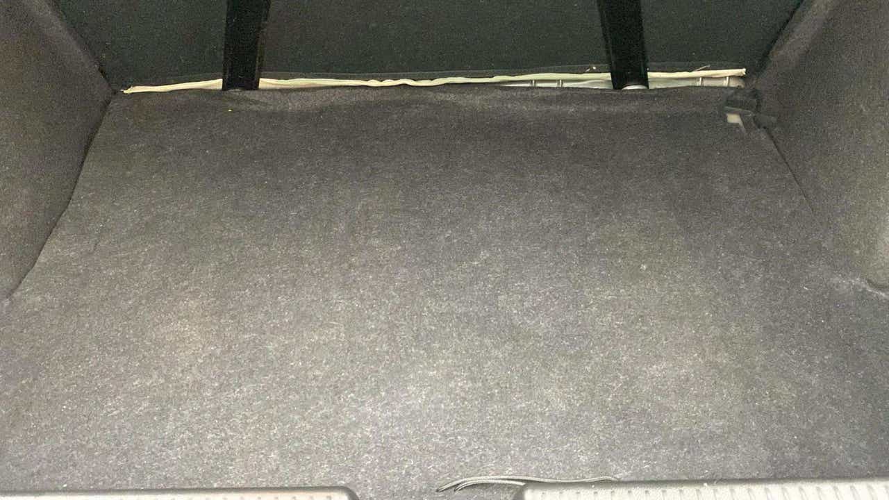 Boot space view of a Maruti Suzuki Dzire 2018-2023