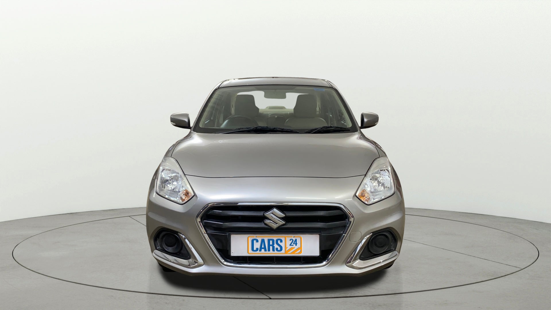 Front view of a Maruti Suzuki Dzire 2018-2023