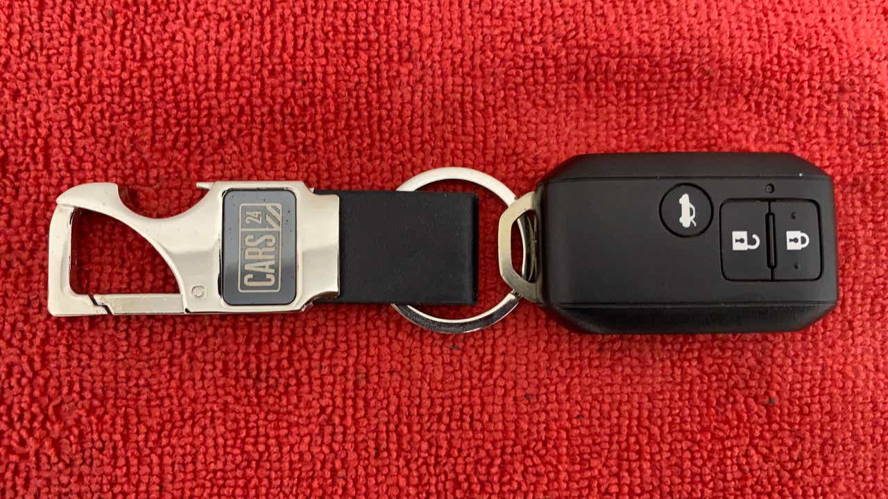 Car key fob of a Maruti Suzuki Dzire 2018-2023