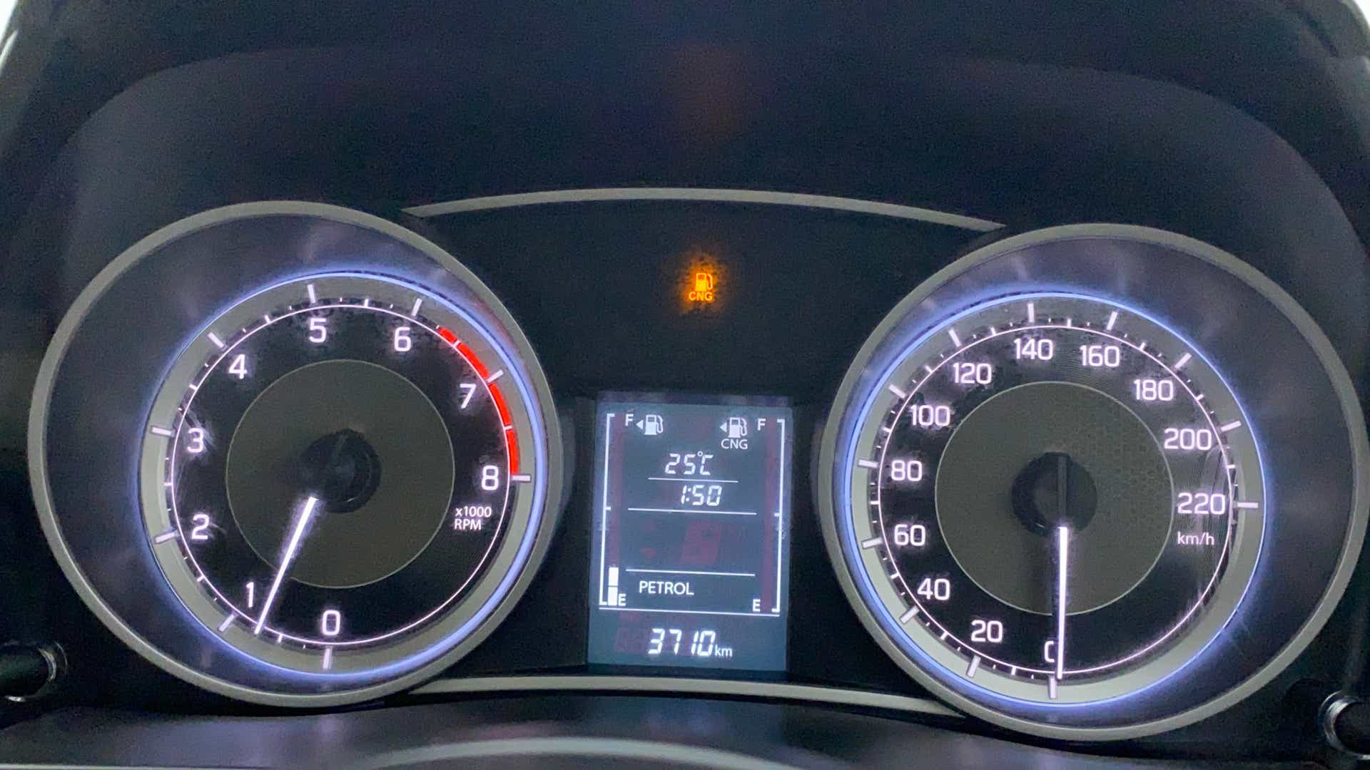 Instrument cluster of a Maruti Suzuki Dzire 2018-2023