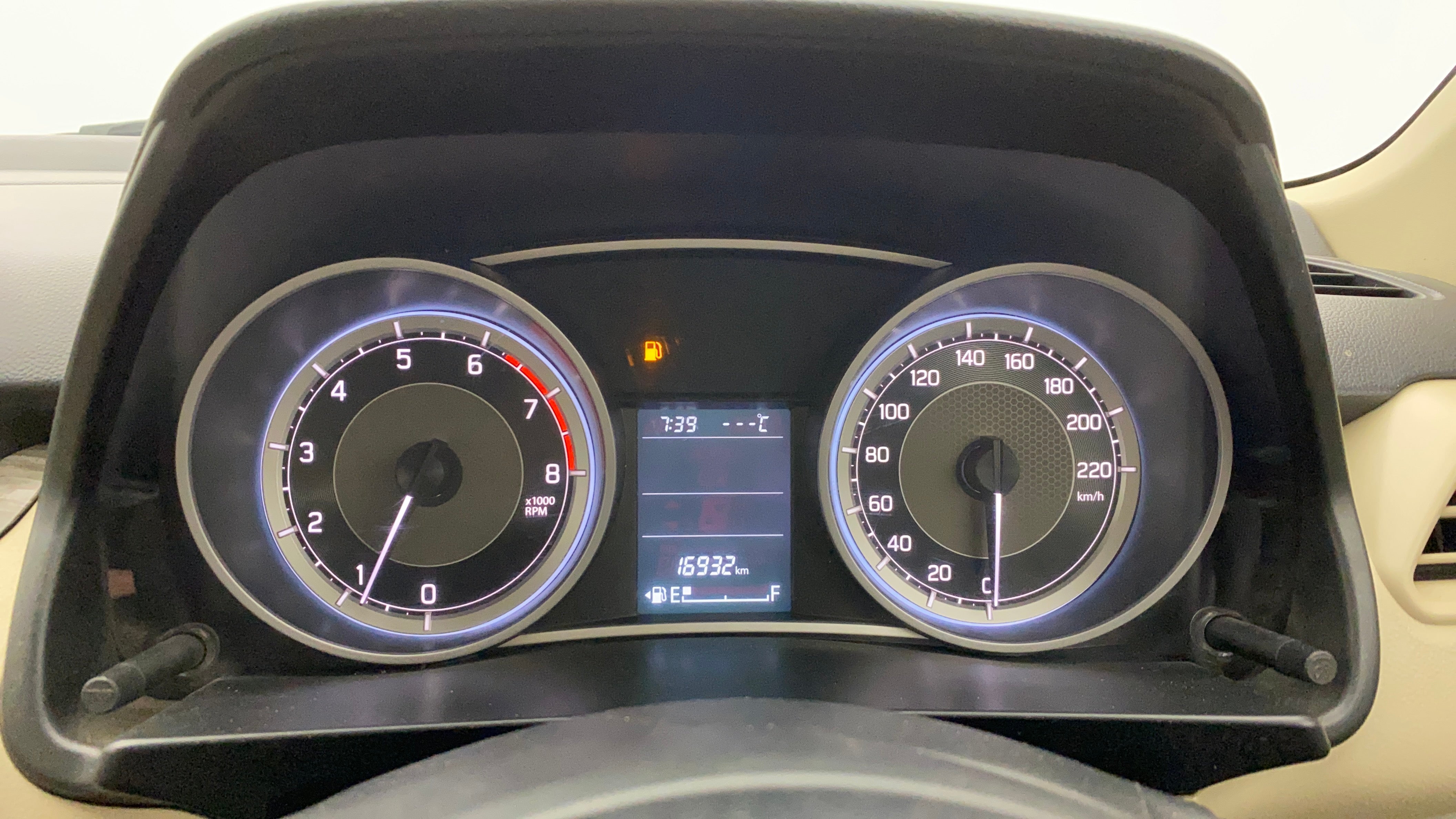 Instrument cluster of a Maruti Suzuki Dzire