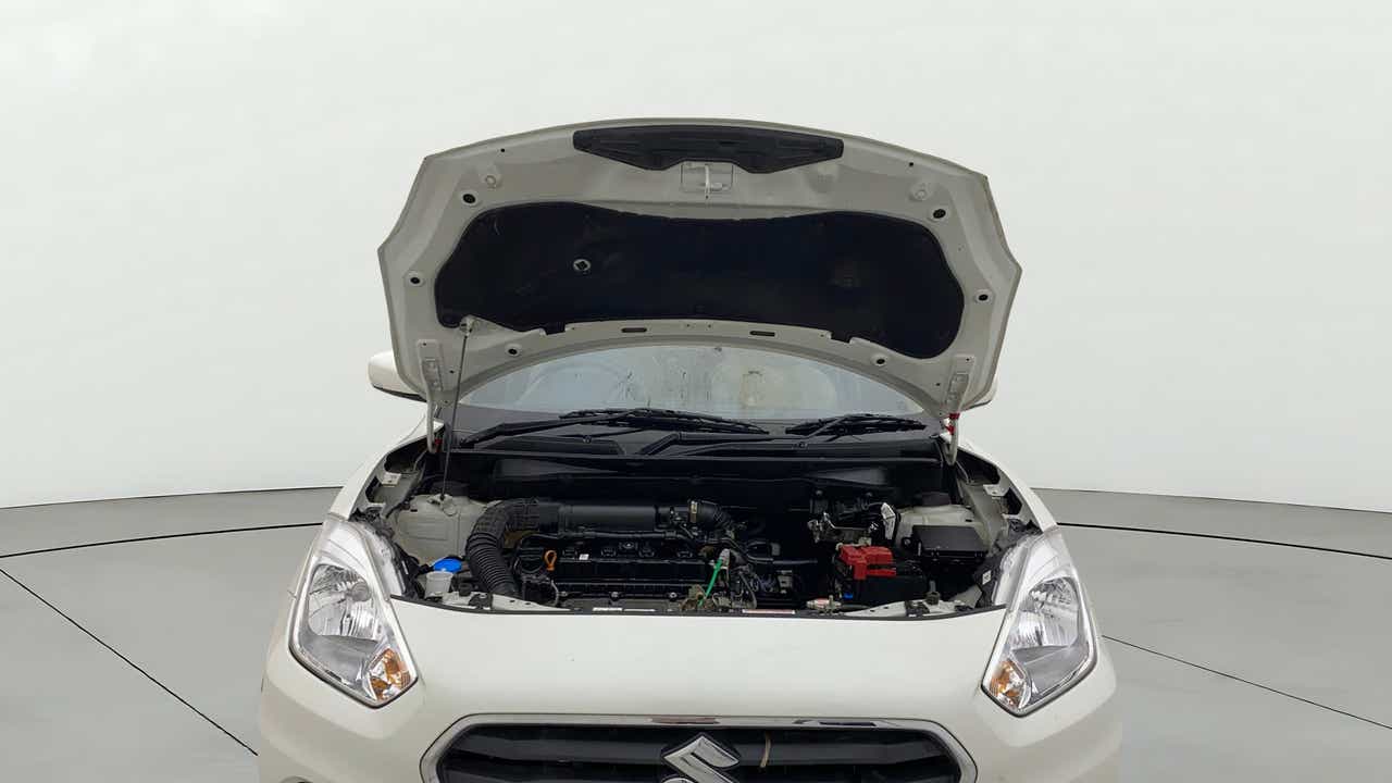 Engine bay view of a Maruti Suzuki Dzire