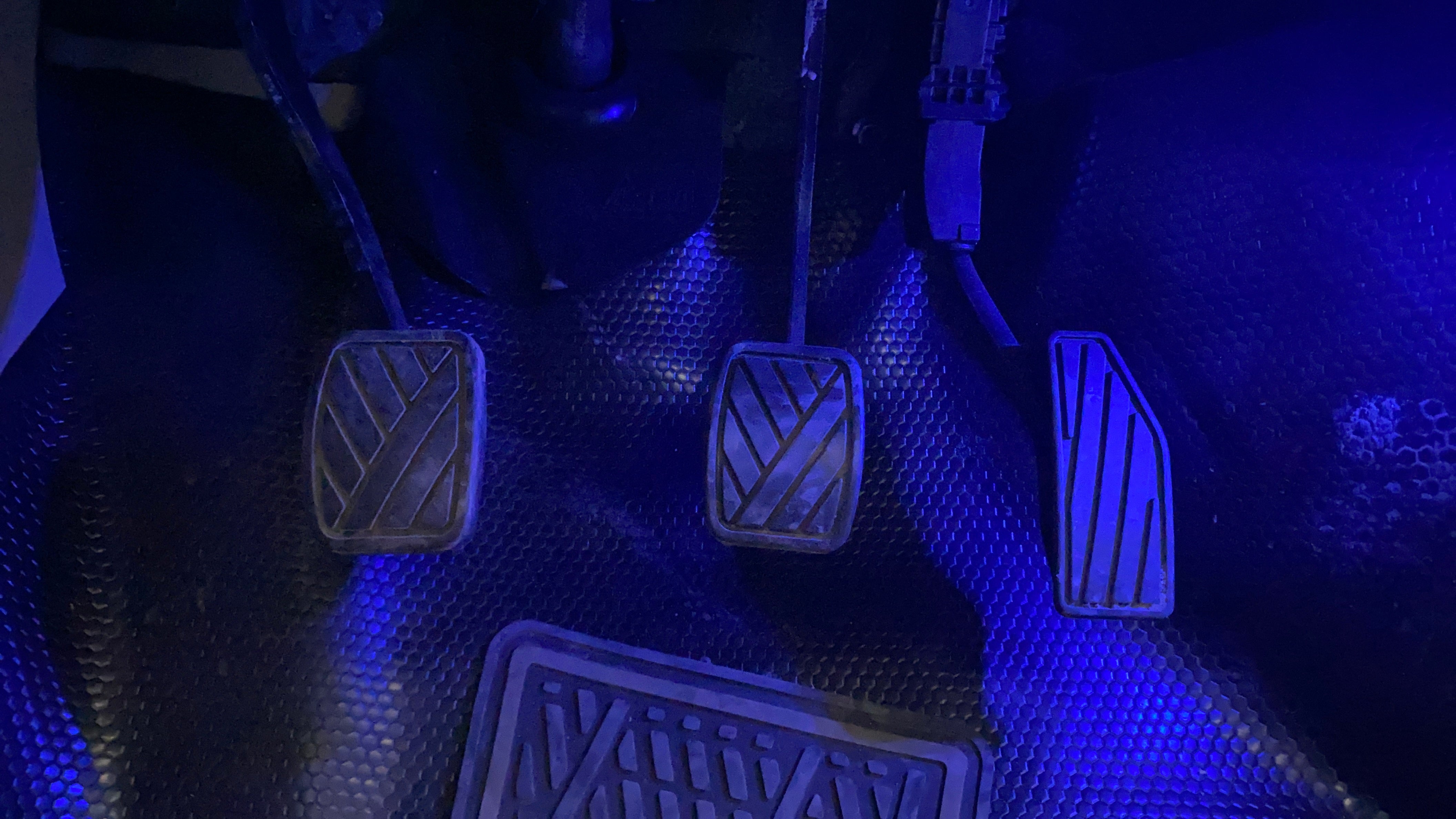 Foot pedals close-up of a Maruti Suzuki Dzire 2018-2023