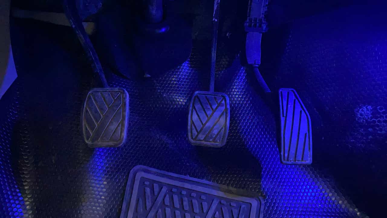 Foot pedals close-up of a Maruti Suzuki Dzire 2018-2023
