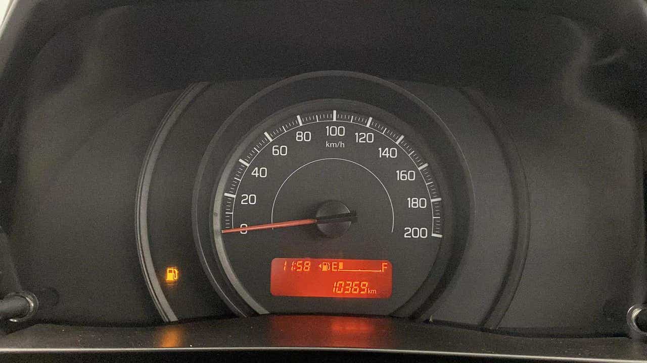 Instrument cluster of a Maruti Suzuki Dzire 2018-2023